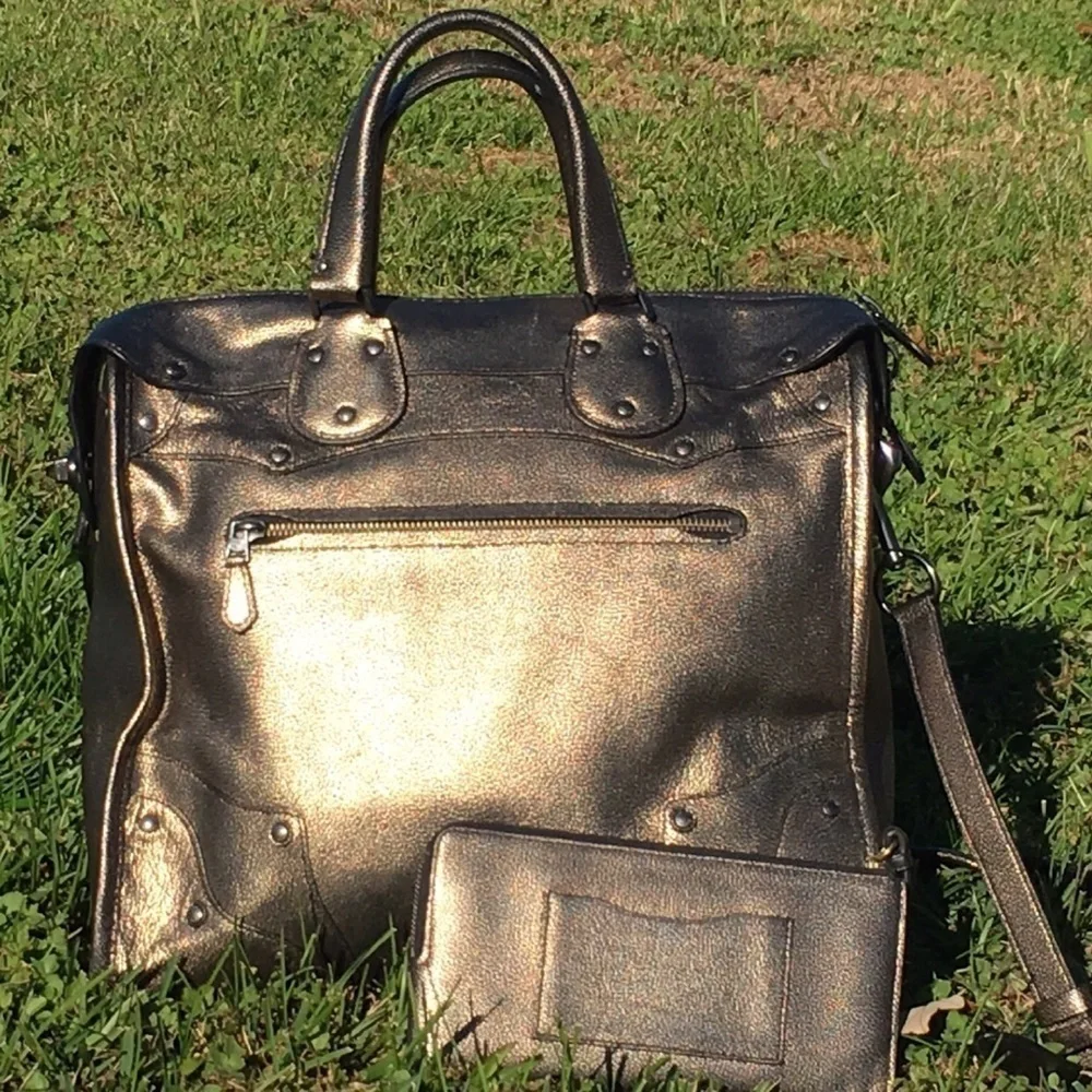 33740 Coach Elevated Rhyder 33 Gold Bag & Wallet